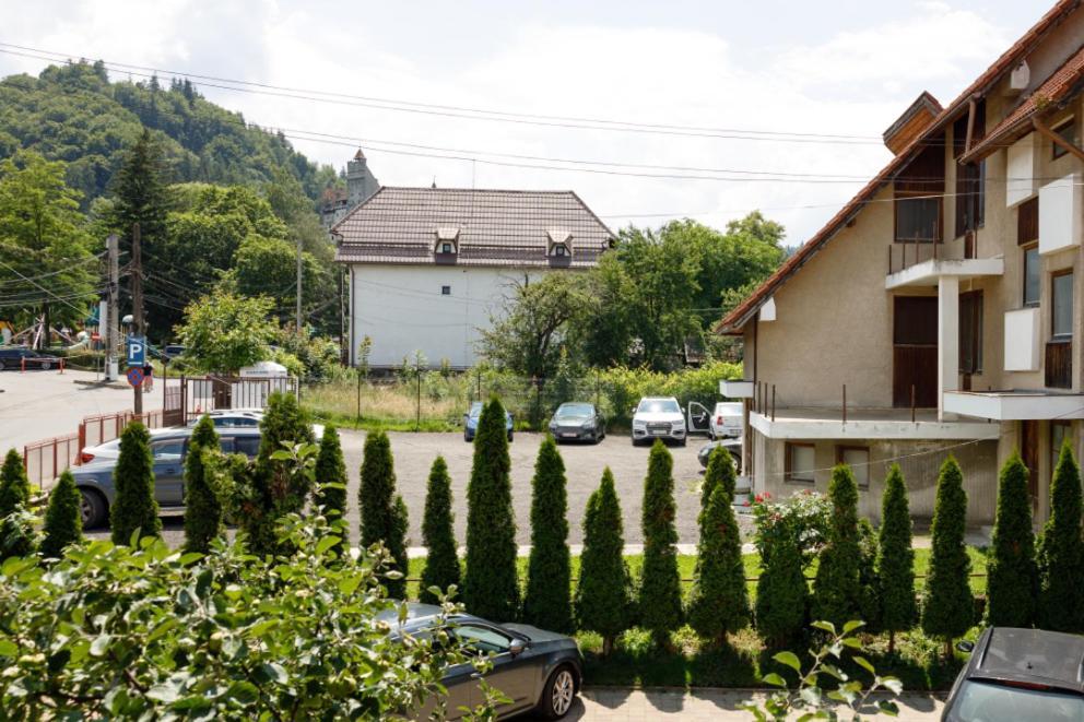 Hotel La Coltul Castelului Bran Bran  Exterior foto